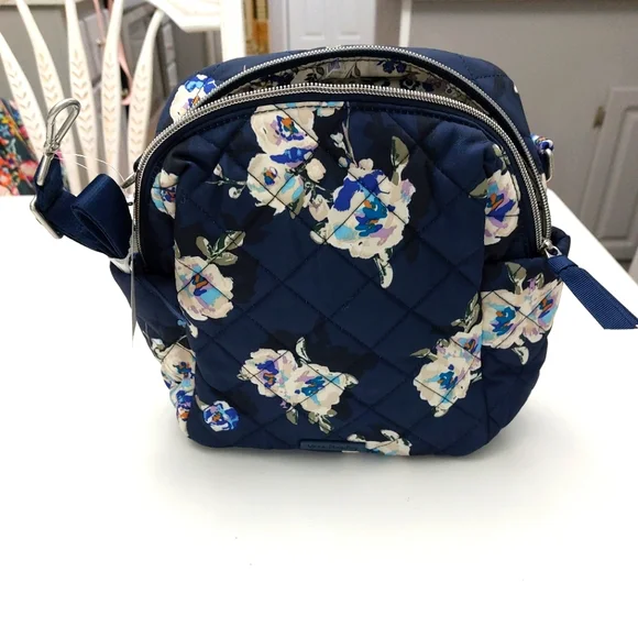Vera Bradley | Bags | Vera Bradley Performance Twill  display picture 3